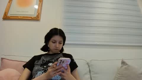 cherrycute666 online show from March 1, 2025, 4:47 am