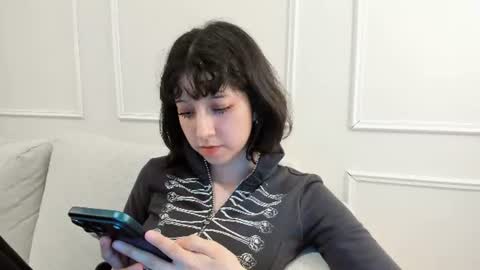 cherrycute666 online show from June 15, 2026, 3:20 am