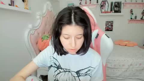 cherrycute666 online show from June 24, 2026, 12:31 am