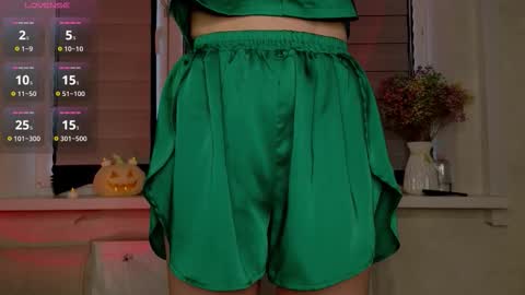 Snapshot of cherrypepperkiss chatting on October 22, 2025, 11:10 am Lysia online show from October 22, 2025, 11:10 am