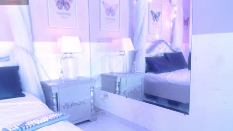 Snapshot of cherryposse chatting on October 15, 2025, 8:20 pm cherryposse online show from October 15, 2025, 8:20 pm