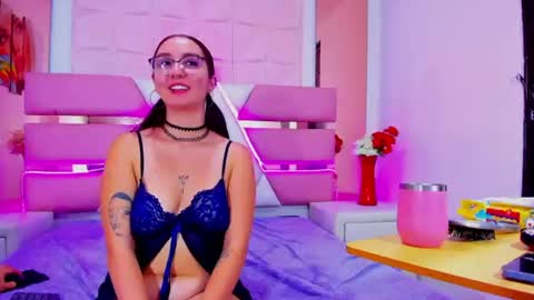 cherryrusson online show from June 19, 2026, 1:37 pm