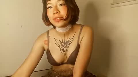 Snapshot of cherrywitchy chatting on December 31, 2024, 1:36 am Cherry online show from December 31, 2024, 1:36 am
