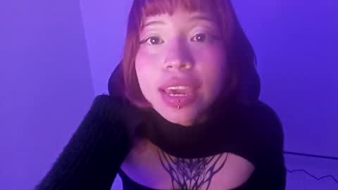 Snapshot of cherrywitchy chatting on January 14, 2025, 5:19 am Cherry online show from January 14, 2025, 5:19 am