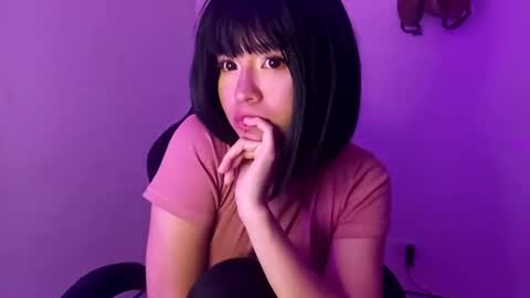 Snapshot of cherrywitchy chatting on February 3, 2025, 7:18 am Cherry online show from February 3, 2025, 7:18 am