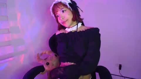 Snapshot of cherrywitchy chatting on February 8, 2025, 4:47 am Cherry online show from February 8, 2025, 4:47 am