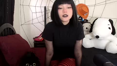 Snapshot of cherrywitchy chatting on October 3, 2025, 3:31 pm Cherry  online show from October 3, 2025, 3:31 pm