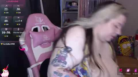 Snapshot of cherryxgirlll chatting on May 4, 2026, 2:07 am CherryXGirlll online show from May 4, 2026, 2:07 am