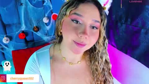 Snapshot of cherryyquen chatting on October 14, 2025, 8:31 pm Cherry Queen online show from October 14, 2025, 8:31 pm