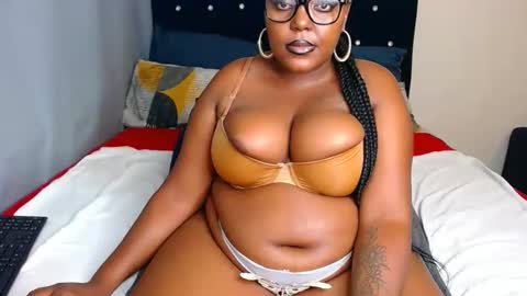 cherryyummy69 online show from February 12, 2025, 1:16 pm