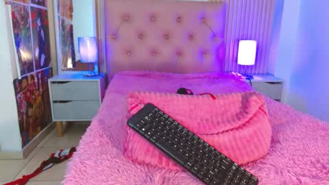 Cheryl online show from February 21, 2026, 4:46 am