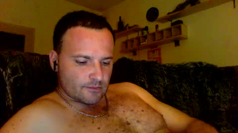 Snapshot of cheryloverboy chatting on May 10, 2026, 11:32 pm cheryloverboy online show from May 10, 2026, 11:32 pm