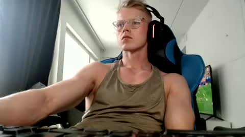 chestbrahhhhhh online show from June 29, 2026, 5:02 pm