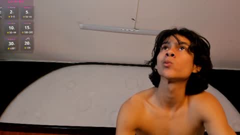 Snapshot of cheys_mast chatting on July 28, 2026, 12:59 pm Cheys online show from July 28, 2026, 12:59 pm