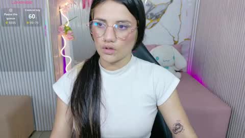 Chiara  online show from May 22, 2026, 7:19 pm