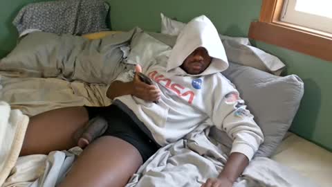 Snapshot of chicagothirdleg chatting on March 20, 2026, 3:39 pm Que online show from March 20, 2026, 3:39 pm