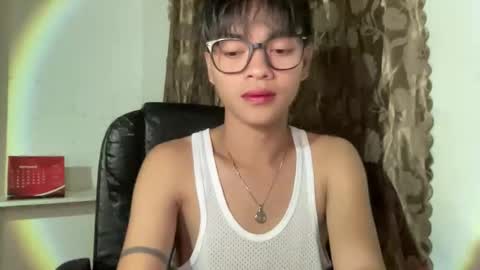 Snapshot of chichay_addams chatting on October 12, 2025, 12:15 pm Addams online show from October 12, 2025, 12:15 pm