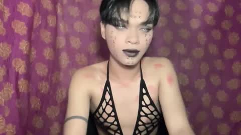 Snapshot of chichay_addams chatting on November 2, 2025, 3:47 pm Addams online show from November 2, 2025, 3:47 pm