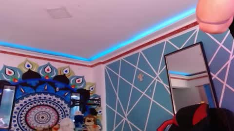 chico_explosivo online show from November 26, 2025, 12:44 am