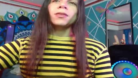 chico_explosivo online show from May 2, 2026, 2:27 am