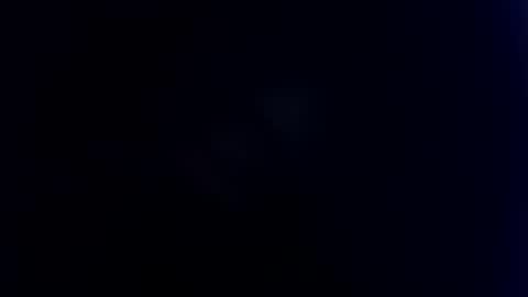 chicocolombi online show from April 6, 2026, 8:48 am