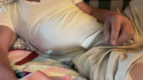 Snapshot of chiguy63v4 chatting on July 8, 2026, 4:33 pm chiguy63v4 online show from July 8, 2026, 4:33 pm