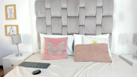 Chiki online show from October 26, 2025, 8:15 pm