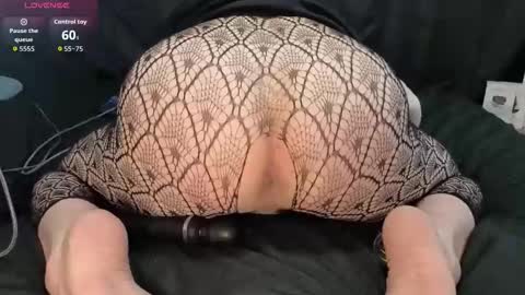 Chiligrande6969 online show from December 4, 2025, 4:59 pm