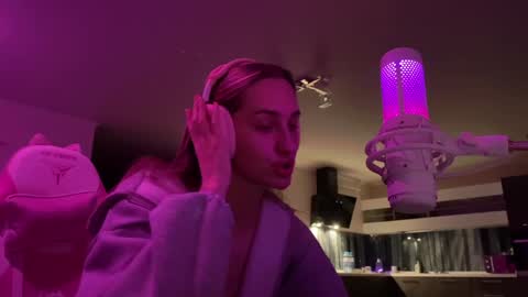 Snapshot of chillgoddess chatting on January 13, 2025, 8:37 pm Goddess Vika - owner of all ur money online show from January 13, 2025, 8:37 pm