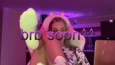 Snapshot of chillgoddess chatting on March 9, 2025, 4:00 pm Goddess Vika - owner of all ur money online show from March 9, 2025, 4:00 pm