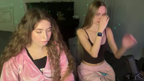 Snapshot of chillgoddess chatting on October 4, 2025, 4:16 pm Goddess Vika - owner of all ur money online show from October 4, 2025, 4:16 pm