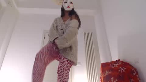 yoursensualparadise online show from February 1, 2025, 7:13 pm