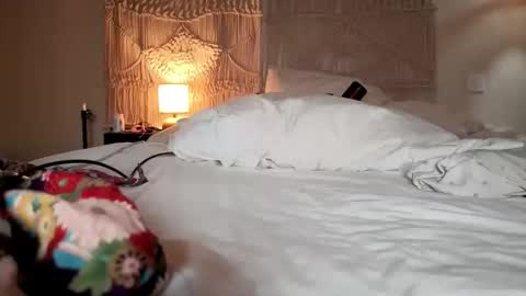 yoursensualparadise online show from May 11, 2026, 2:45 pm