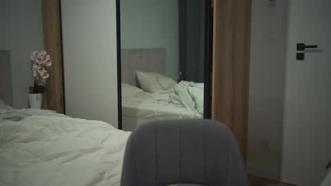 Snapshot of chillwithstacy chatting on October 14, 2025, 8:53 pm chillwithstacy online show from October 14, 2025, 8:53 pm