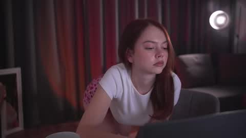 Snapshot of chillwithstacy chatting on October 28, 2025, 9:50 pm chillwithstacy online show from October 28, 2025, 9:50 pm