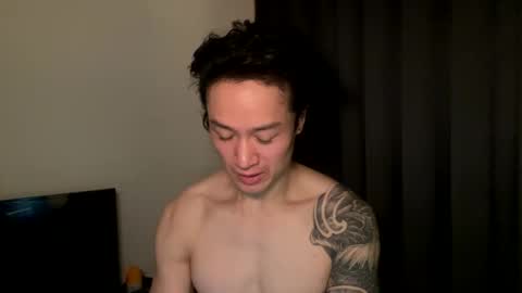 Snapshot of chillyal chatting on December 27, 2024, 8:28 pm A online show from December 27, 2024, 8:28 pm