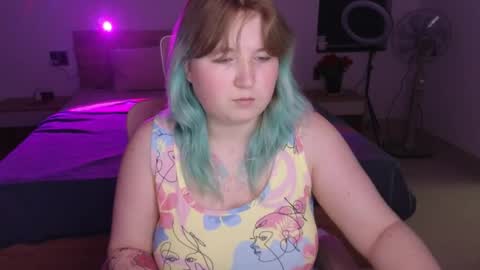 Chim-Chim online show from May 6, 2026, 2:33 pm