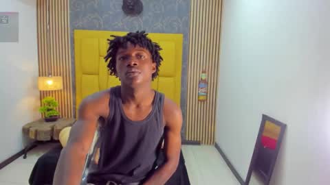 chimi88 online show from November 8, 2025, 12:38 pm