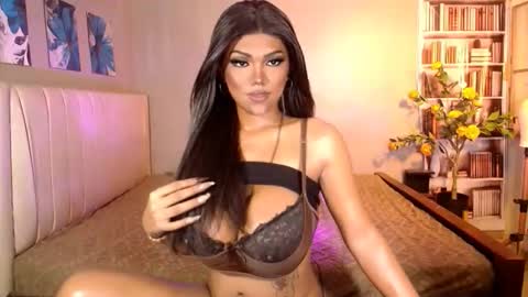 chinita_titi online show from April 25, 2026, 4:48 am