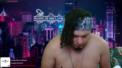 Snapshot of chinoroz chatting on February 24, 2025, 9:00 am Enrique online show from February 24, 2025, 9:00 am