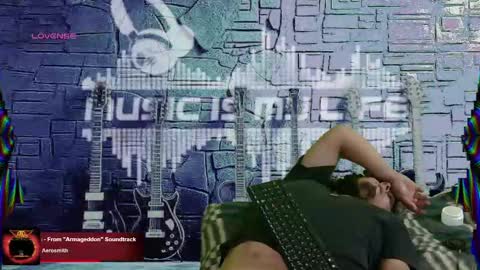 Snapshot of chinoroz chatting on March 5, 2025, 6:33 am Enrique online show from March 5, 2025, 6:33 am