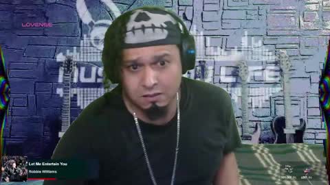 Snapshot of chinoroz chatting on March 7, 2025, 12:26 am Enrique online show from March 7, 2025, 12:26 am