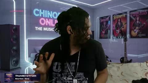 Snapshot of chinoroz chatting on September 30, 2025, 6:46 pm Enrique online show from September 30, 2025, 6:46 pm