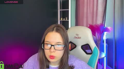 Snapshot of chio_mio chatting on February 22, 2025, 9:56 am chio_mio online show from February 22, 2025, 9:56 am