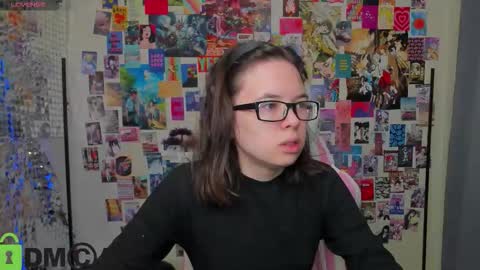 chio_mio online show from November 3, 2025, 1:40 am