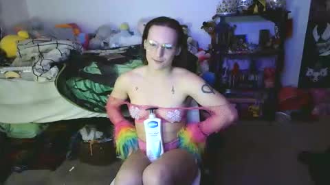 Chip 3 online show from February 27, 2026, 6:57 am