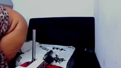 chiquihornymature online show from January 10, 2025, 7:54 pm