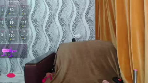 Snapshot of chloe29 chatting on May 27, 2026, 1:35 am Mira online show from May 27, 2026, 1:35 am