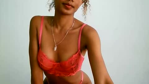 chloe9794 online show from March 27, 2026, 8:26 am