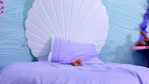 Snapshot of chloe_blowjob chatting on February 15, 2026, 7:51 am chloe_blowjob online show from February 15, 2026, 7:51 am